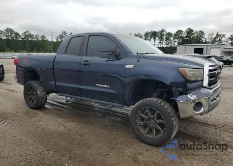 2010 Toyota Tundra Double Cab Sr5 z USA, uszkodzony, nr VIN 5TFUW5F13AX156703